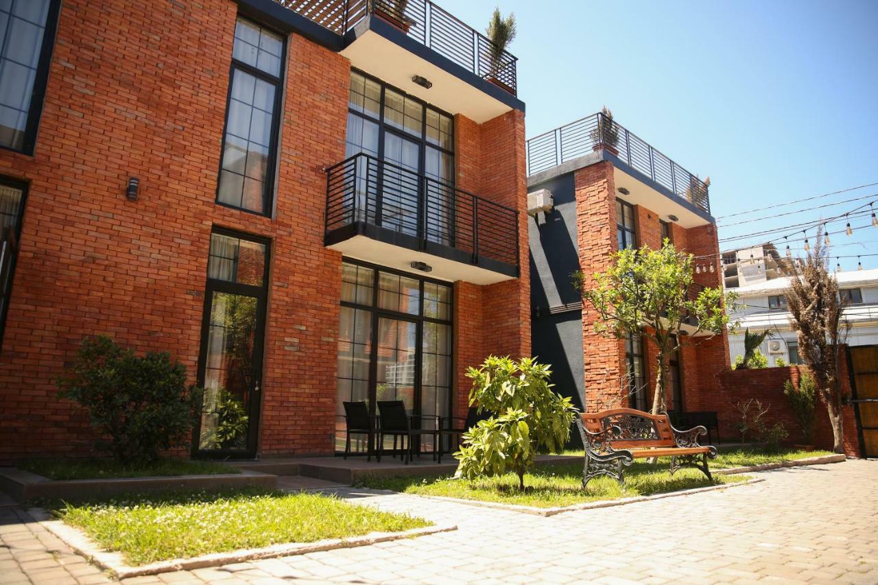 Citron Cottages Batumi Exteriör bild