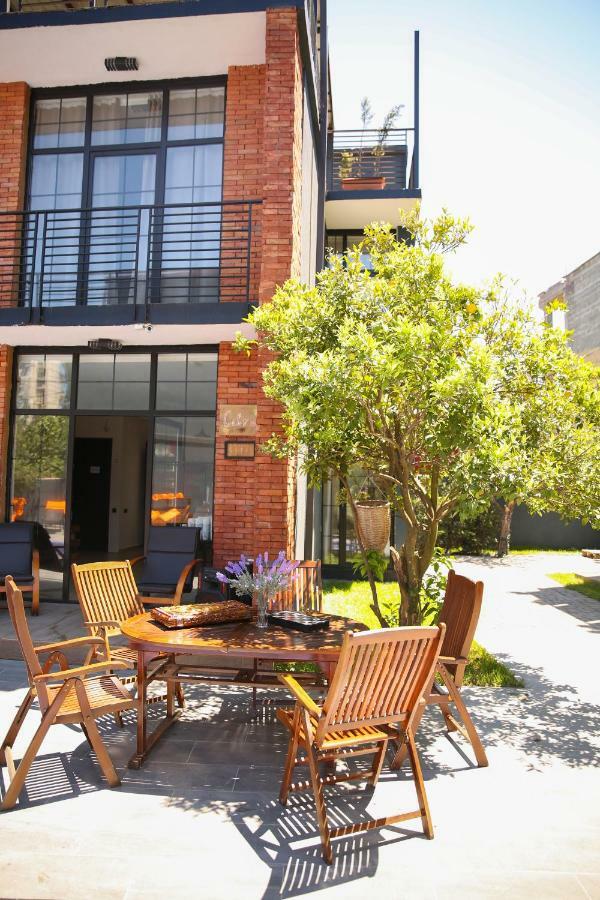 Citron Cottages Batumi Exteriör bild