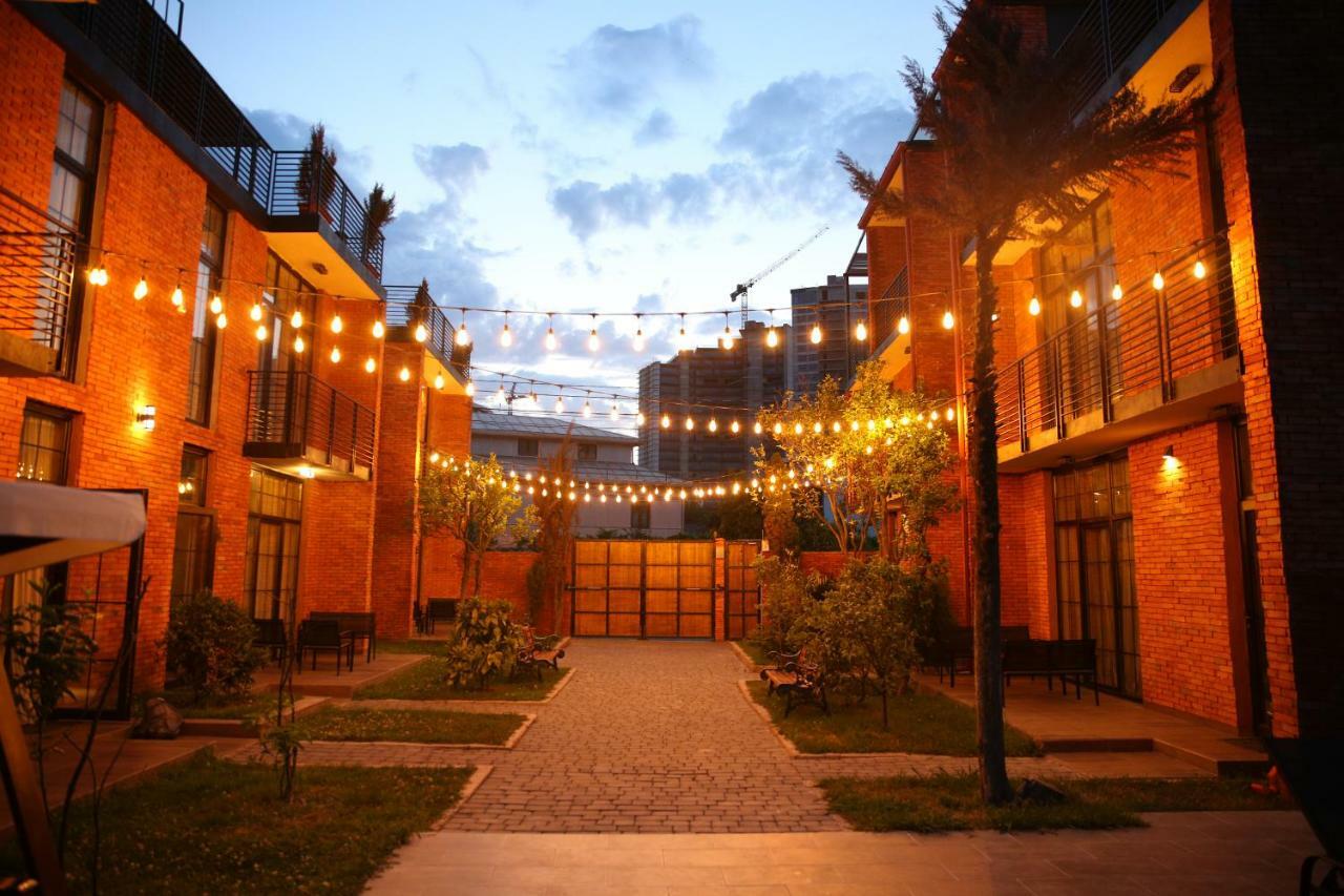 Citron Cottages Batumi Exteriör bild
